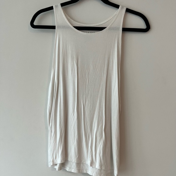 American Eagle Outfitters Tops - American Eagle Outfitters white tank top